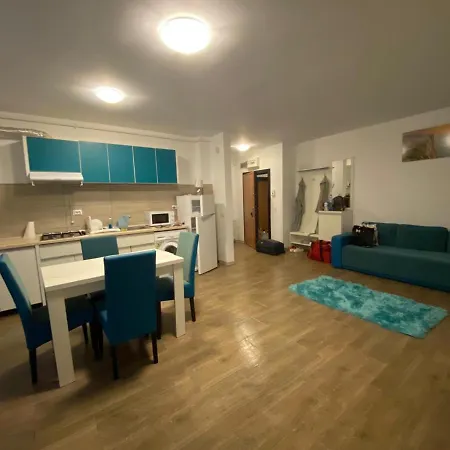 Apartament Turquoise Papaya Apartament